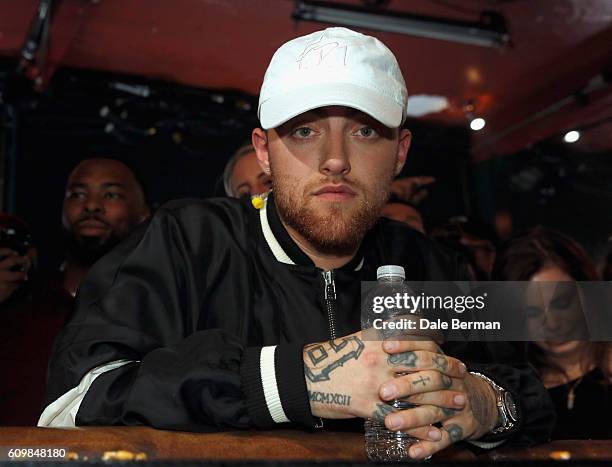 Rapper Mac Miller performs onstage at MTV's 'Wonderland' LIVE Show on September 22, 2016 in Los Angeles, California.