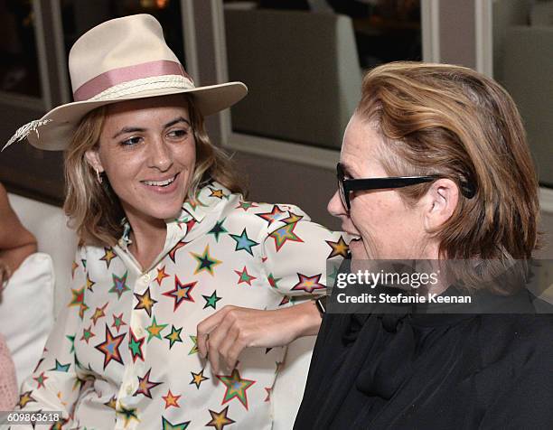 Lisa Ronson Photos and Premium High Res Pictures - Getty Images