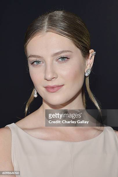 Zoe Levin, wearing Chanel, attends the Chanel dinner celebrating NÂ°5 L'Eau with Lily-Rose Depp at Sunset Tower Hotel on September 22, 2016 in West...