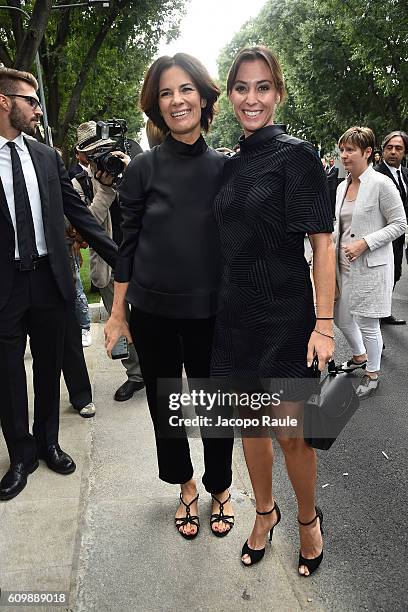 Roberta Armani and Flavia Pennetta arrive at the Giorgio Armani show during Milan Fashion Week Spring/Summer 2017 on September 23, 2016 in Milan,...