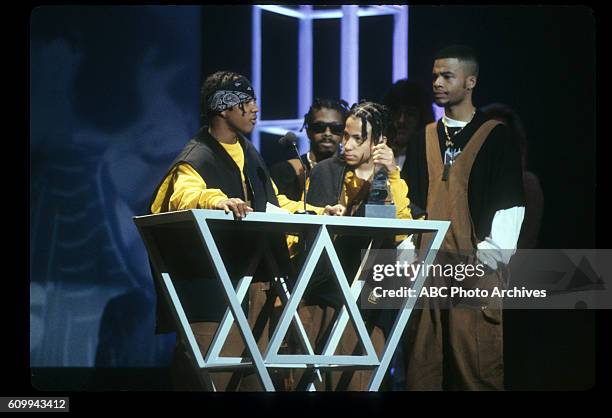 20th Anniversary Special - Airdate: January 25, 1993. KRISS KROSS, FAVORITE RAP/HIP-HOP NEW ARTIST