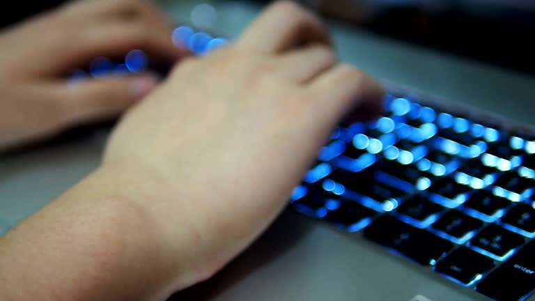 Keyboarding Video Typing Keyboard Blur Videos and HD Footage - Getty Images