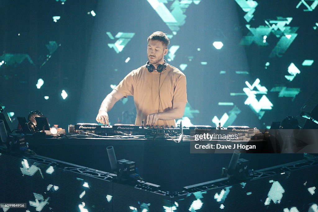 Calvin Harris Performs At The Apple Music Festival