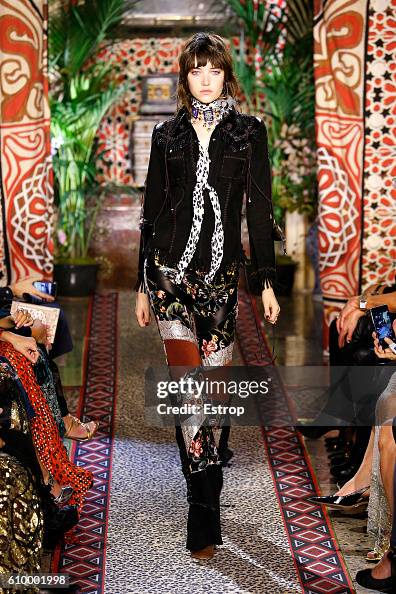 Roberto Cavalli - Runway - Milan Fashion Week SS17 Roberto Cavalli - Runway - Milan Fashion Week SS17