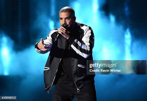 Recording artist Drake performs onstage at the 2016 iHeartRadio Music Festival at T-Mobile Arena on September 23, 2016 in Las Vegas, Nevada.