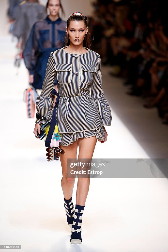 Fendi - Runway - Milan Fashion Week SS17