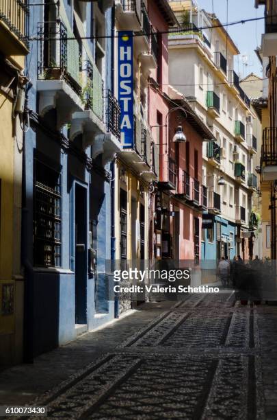 street of granada city - colore descrittivo stock pictures, royalty-free photos & images