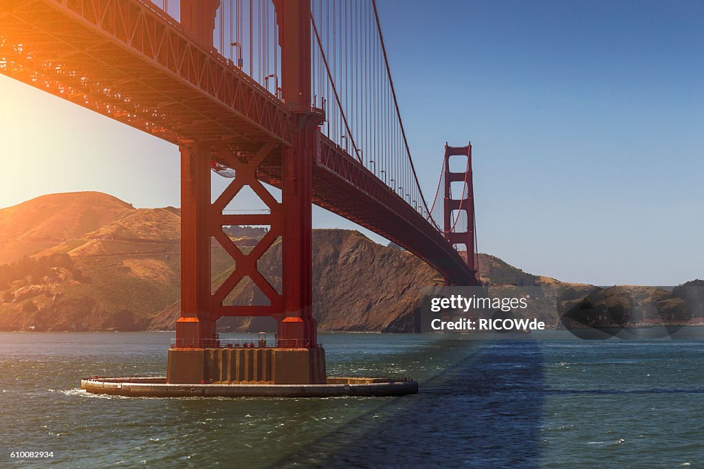 Golden Gate Bridge San Francisco Usa High-Res Stock Photo - Getty Images