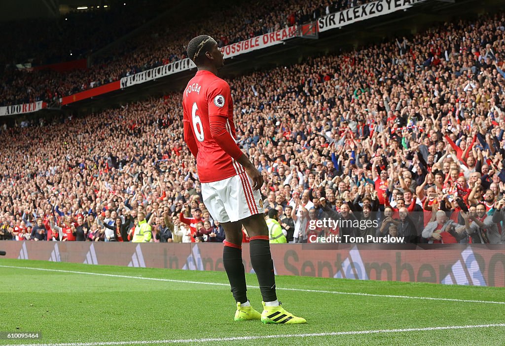 Manchester United v Leicester City - Premier League