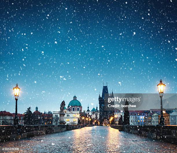 natal em praga - czech republic imagens e fotografias de stock