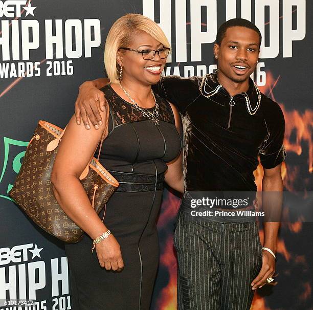 Raury attends the BET Hip Hop Awards 2016 Green Carpet at Cobb Energy Performing Arts Center on September 17, 2016 in Atlanta, Georgia