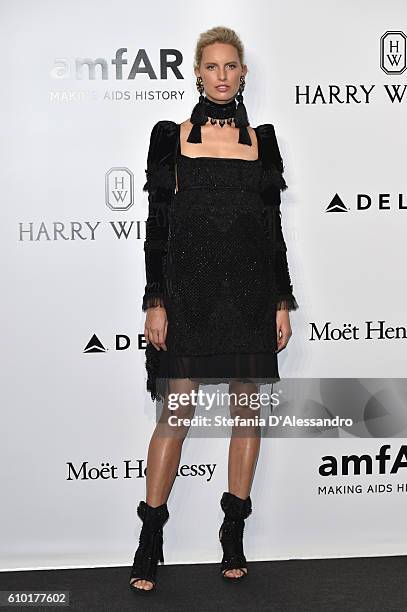 Valery Kaufman walks the red carpet of amfAR Milano 2016 at La Permanente on September 24, 2016 in Milan, Italy.