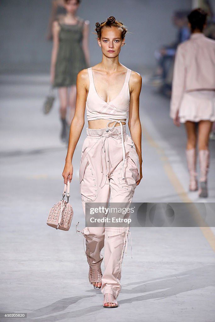 Diesel Black Gold - Runway - Milan Fashion Week SS17