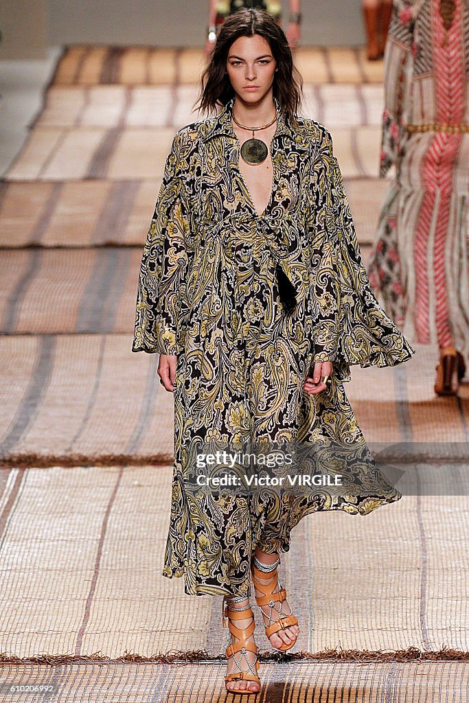 Etro - Runway - Milan Fashion Week SS17