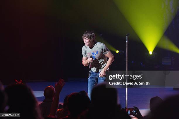 Brad Arnold of 3 Doors Down performs at Birmingham-Jefferson Civic Center on September 24, 2016 in Birmingham, Alabama.