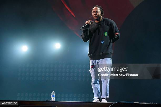 Rapper Kendrick Lamar performs live on stage during Global Citizen Festival 2016 at Central Park on September 24, 2016 in New York City.