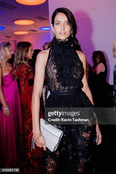 Amanda Wellsh attends the dinner of amfAR Milano 2016 at La Permanente on September 24, 2016 in Milan, Italy.