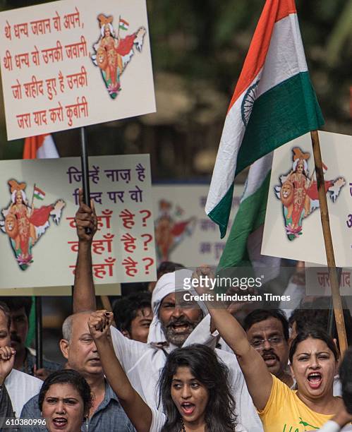 Artists and celebrities of Mumbai Film and TV industry organize a peace march in support of Indian Army and to pay tribute to Martyrs of Uri Attack...
