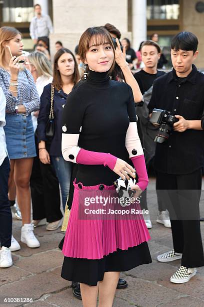 Lee Min-jung arrives at the Salvatore Ferragamo show during Milan Fashion Week Spring/Summer 2017 on September 25, 2016 in Milan, Italy.