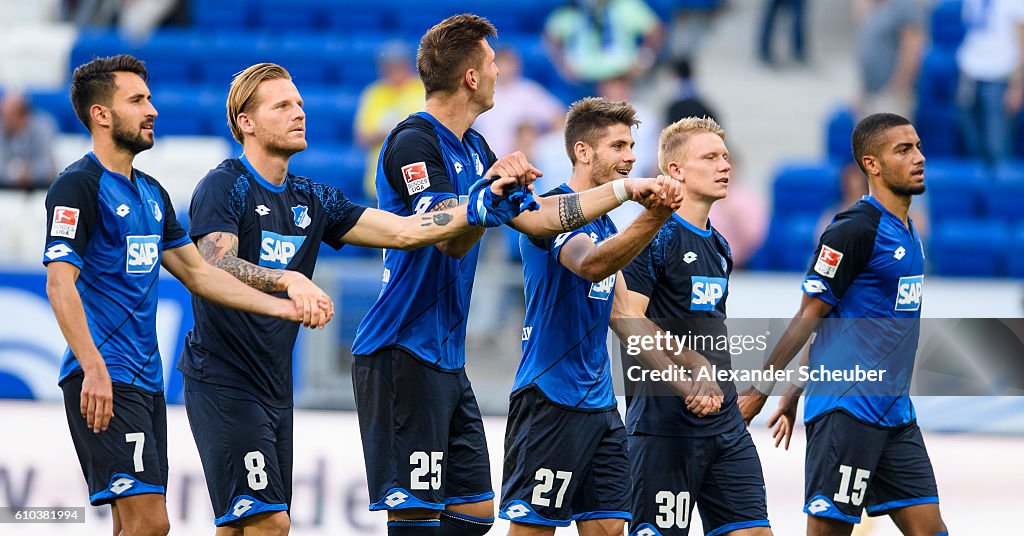 TSG 1899 Hoffenheim v FC Schalke 04 - Bundesliga