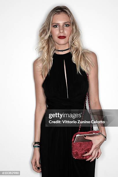 Camila Wisniewski poses for a portrait during amfAR Milano 2016 at La Permanente on September 24, 2016 in Milan, Italy.