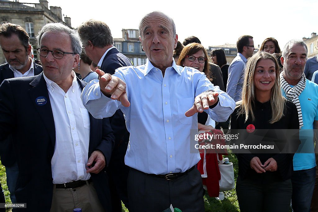 Les Republicains' Party Member and Mayor of Bordeaux Alain Juppe Attends a Picnic In Bordeaux