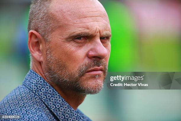 Javier Torrente coach of Leon looks on during the 11th round match between Toluca and Leon as part of the Torneo Apertura 2016 Liga MX at...