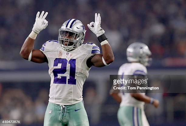 Ezekiel Elliott of the Dallas Cowboys celebrates after Alfred Morris of the Dallas Cowboys scored against the Chicago Bears in the second quarter at...