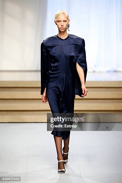 Model walks the runway at the Jil Sander designed by Rodolfo Paglialunga show Milan Fashion Week Spring/Summer 2017 on September 24, 2016 in Milan,...