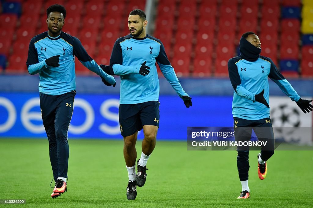 FBL-EUR-C1-TOTTENHAM-TRAINING