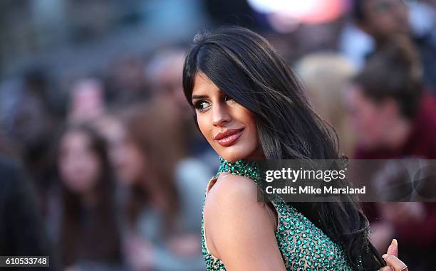 Jasmin Walia arrives for the at European Premiere of "Deepwater Horizon" Cineworld Leicester Square on September 26, 2016 in London, England.