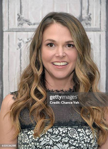 Sutton Foster attends The Build Series to discuss "Younger" at AOL HQ on September 26, 2016 in New York City.