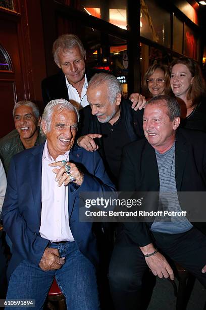 Actors Samy Naceri, Jean-Paul Belmondo, journalist Patrick Poivre d'Arvor, actor Francis Perrin, his wife Gersende Dufromentel and Football coach...