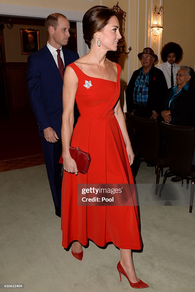 2016 Royal Tour To Canada Of The Duke And Duchess Of Cambridge - Bella Bella And Victoria, British Columbia
