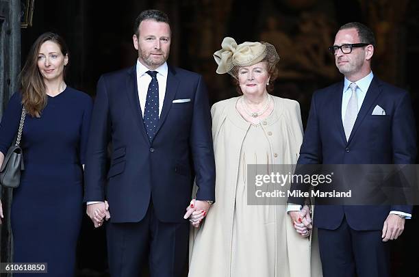 Helen Joyce Wogan with her children Katherine, Alan and Mark attend a memorial service for the late Sir Terry Wogan at Westminster Abbey on September...