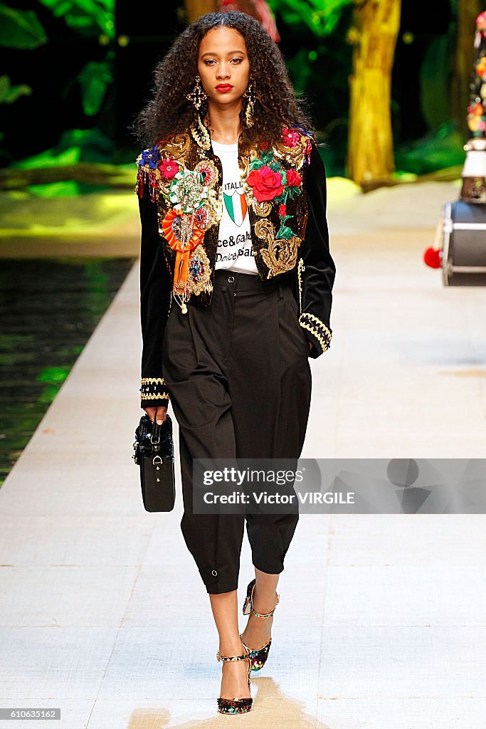 Dolce And Gabbana - Runway - Milan Fashion Week SS17