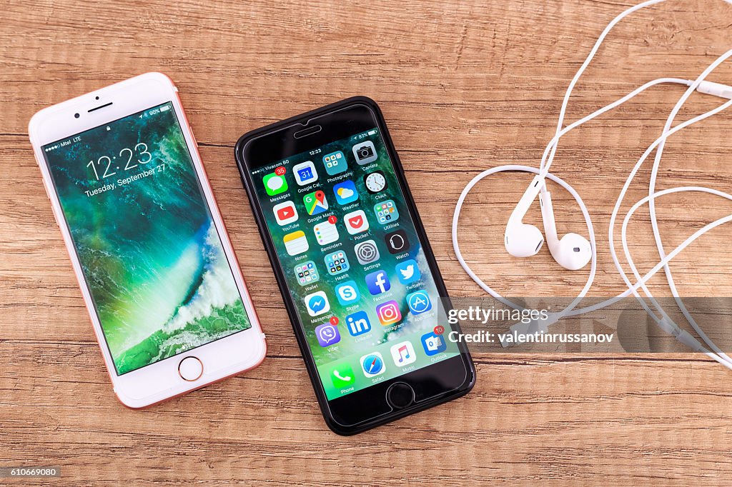 Écran d’accueil rose de l’iPhone 7