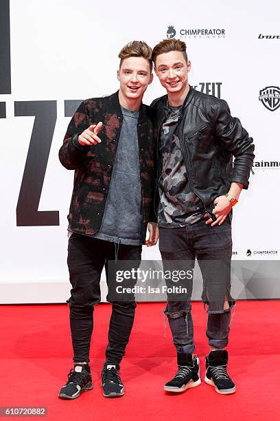 Roman Lochmann and Heiko Lochmann of the band Die Lochis attends the 'Unsere Zeit ist jetzt' World Premiere at CineStar on September 27, 2016 in...