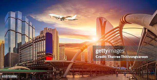 sathorn junction area during rush hour in bangkok, thailand bridge link between mrt and bts mass transportation in heart of bangkok newly modern important land mark of city life - bts bangkok stock pictures, royalty-free photos & images