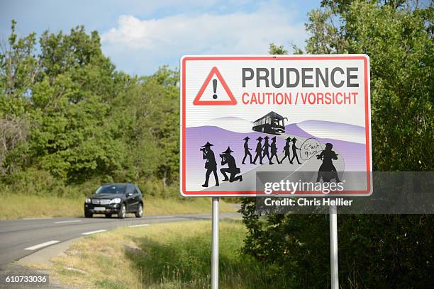 beware tourists sign valensole provence - trip hazard stock pictures, royalty-free photos & images
