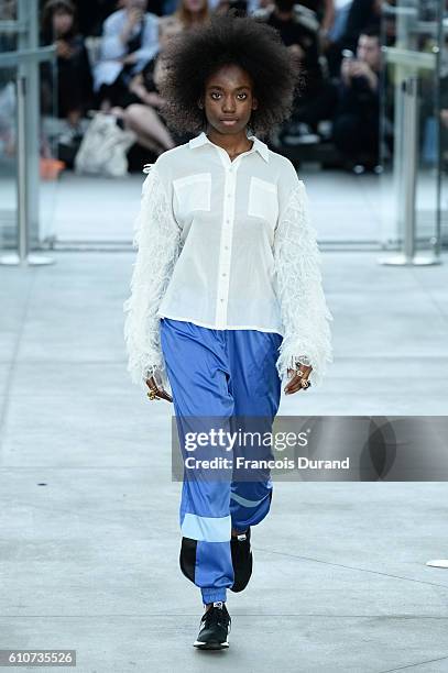 Model walks the runway during the Koche show as part of the Paris Fashion Week Womenswear Spring/Summer 2017 on September 27, 2016 in Paris, France.