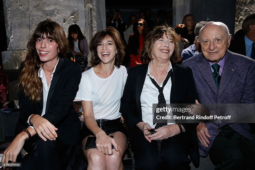 Saint Laurent : Front Row  - Paris Fashion Week Womenswear Spring/Summer 2017