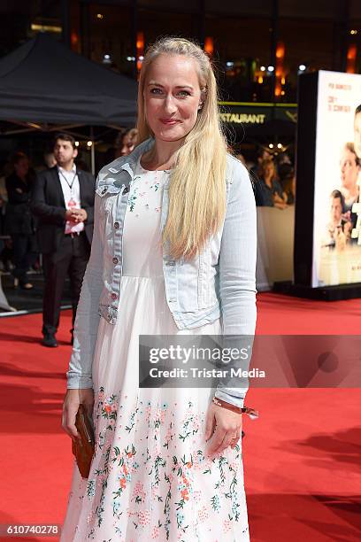 Eva Mona Rodekirchen attends the 'Unsere Zeit ist jetzt' World Premiere at CineStar on September 27, 2016 in Berlin, Germany.