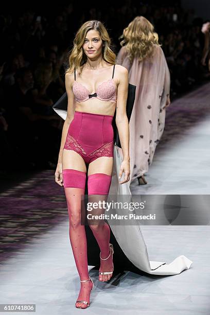 Model Ana Beatriz Barros walks the runway during the Etam show as part of the Paris Fashion Week Womenswear Spring/Summer 2017 on September 27, 2016...