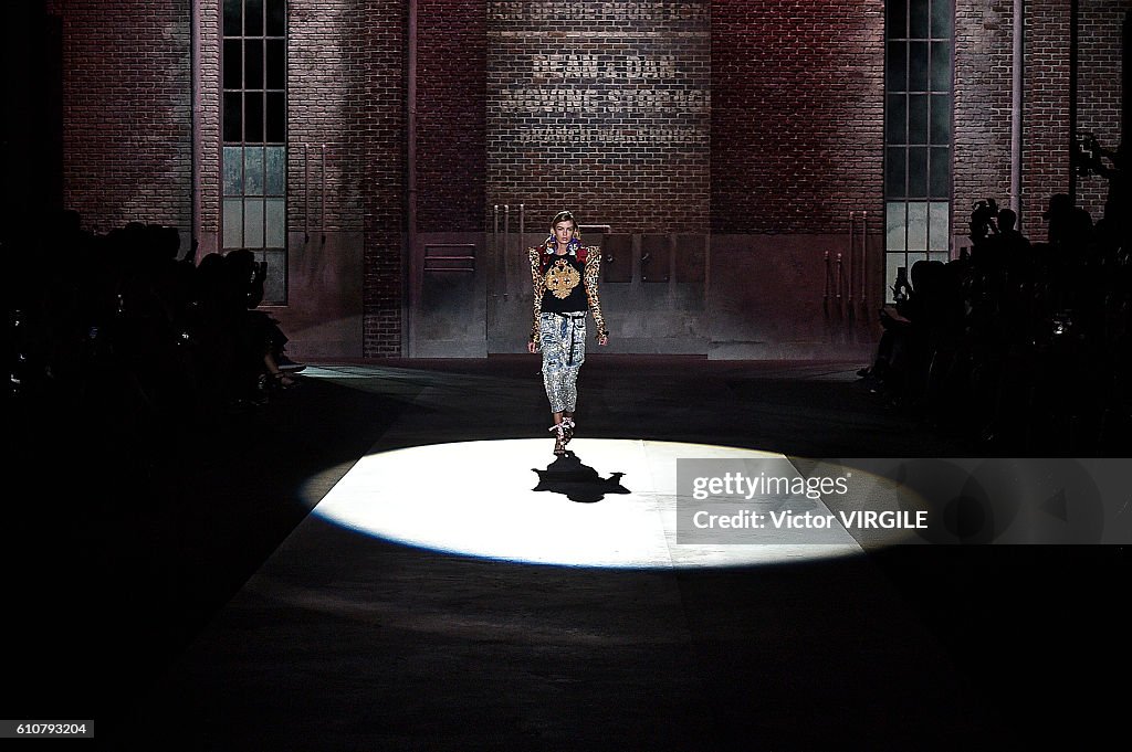 Dsquared2 - Runway - Milan Fashion Week SS17