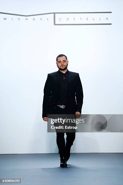 Michael R. Costello Michael Costello Runway September 2016 New York Fashion Week The Shows ...