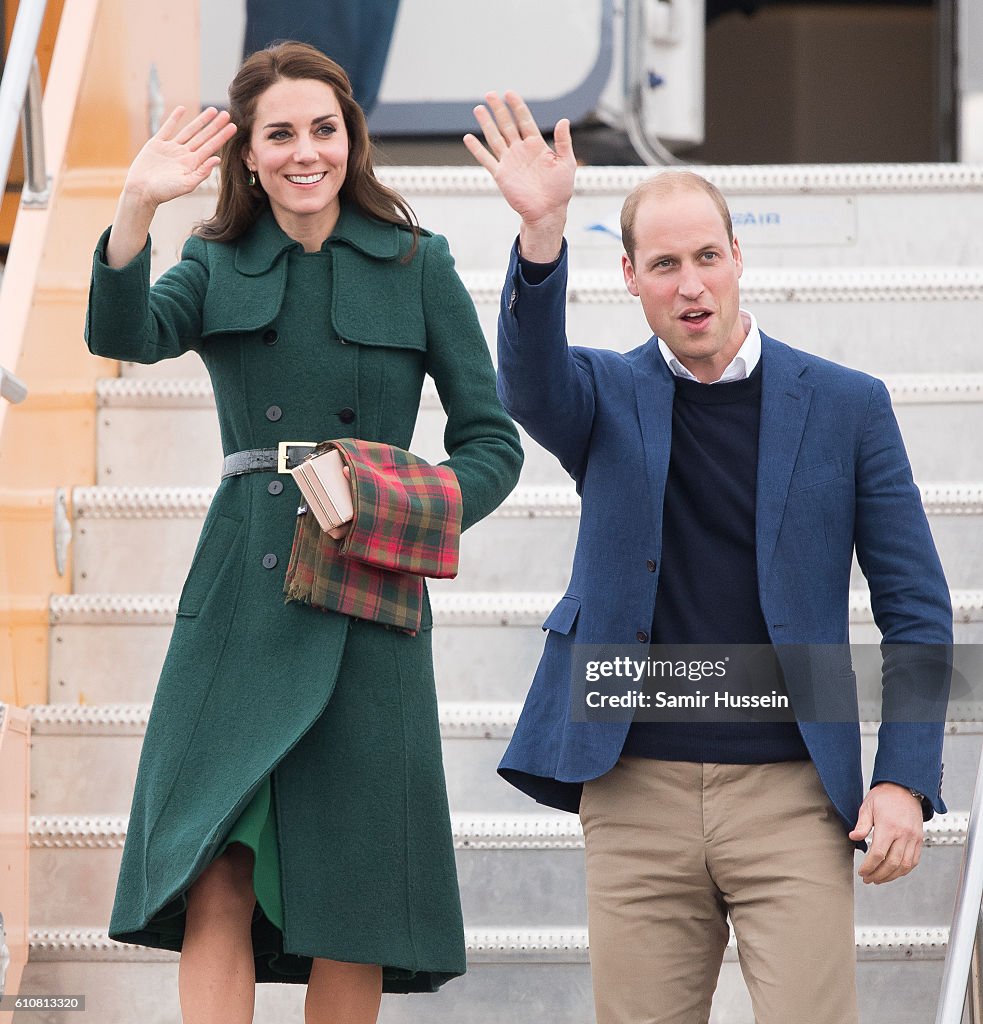 2016 Royal Tour To Canada Of The Duke And Duchess Of Cambridge - Kelowna, British Columbia And Whitehorse, Yukon