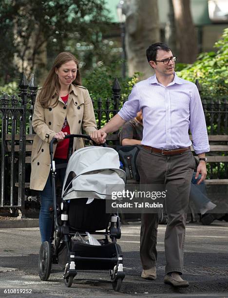 62 Charlotte Clinton Mezvinsky Photos & High Res Pictures - Getty Images
