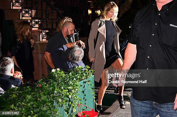 Actrees Taylor Swift and Cara Deleving,Suki Waterhouse is seen coming "Waverly Inn Restauraut" in Soho on September 27, 2016 in New York City.