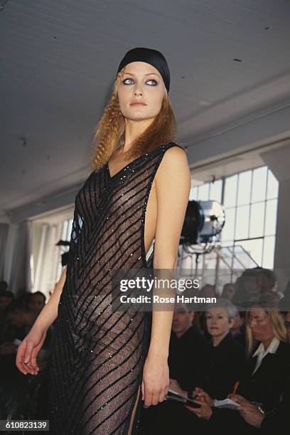 American fashion model Amber Valletta at the Victor Alfaro Fall 1996 fashion show, New York City, 1996.